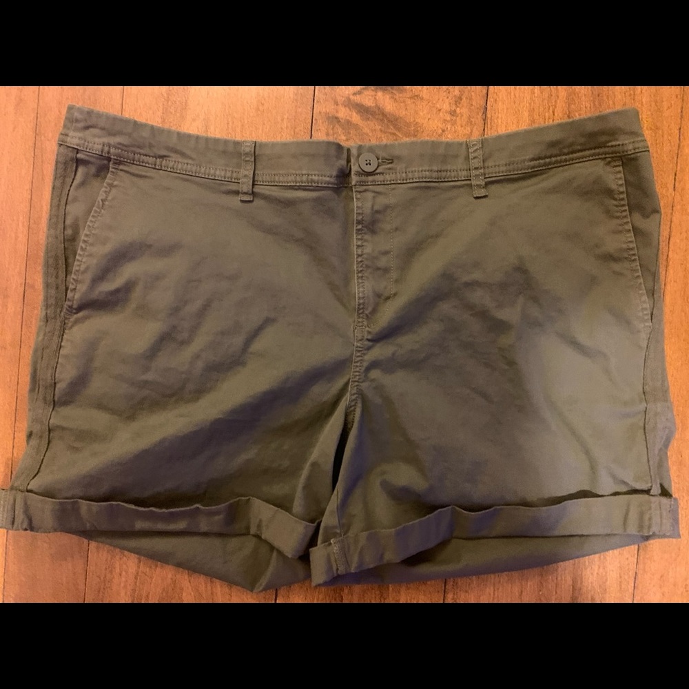 Olive Shorts